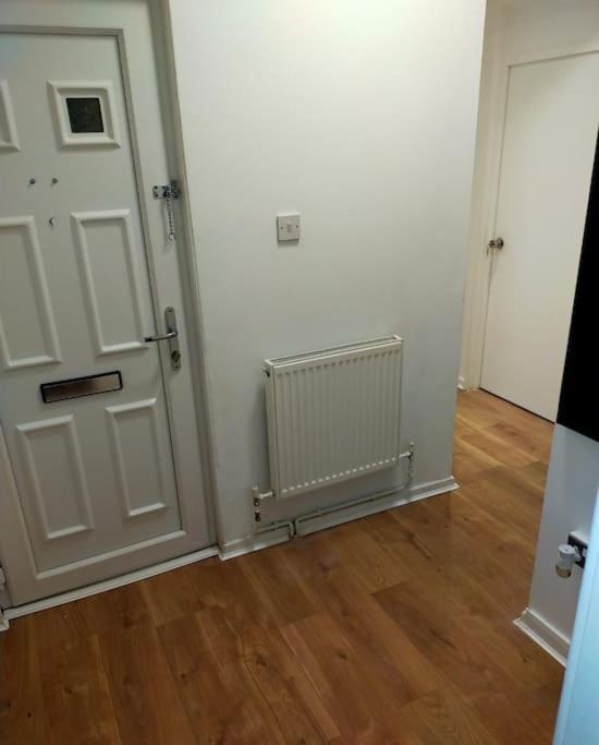 Impeccable 2-bed House Apartamento *